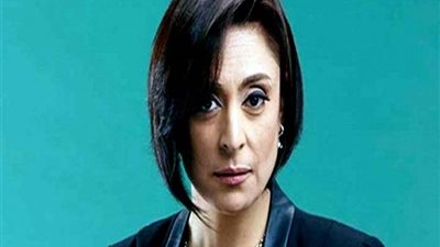 النيابة تأمر بتفريغ هواتف منى عراقي وطاقم عملها وتطلب إعداد تقرير مفصل بمحتواها