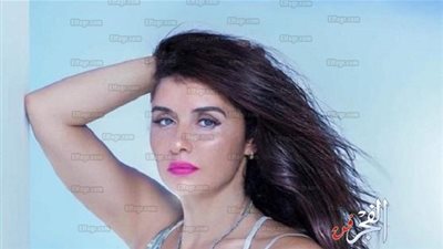 بعد طلاقها.. غادة عادل تحتفل بالهالوين بطرحة زفاف (صور)