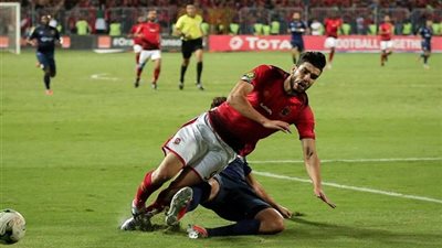 عاجل.. إيقاف أزارو مباراتين وتغريم الأهلي 20 ألف دولار