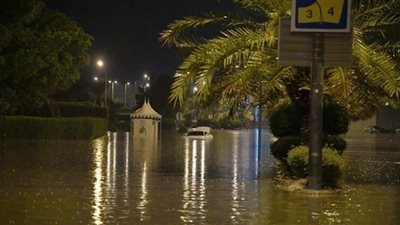 الكويت تعلن تعطيل العمل والدراسة بسبب سوء الأحوال الجوية