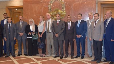  وفد روسي يزور غرفة القاهرة لبحث إقامة استثمارات مشتركة   