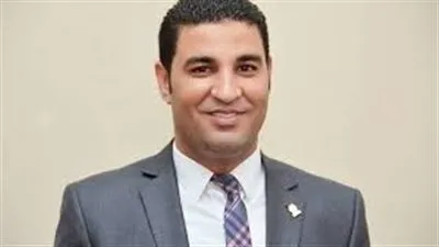 مصطفى ثابت يكشف كواليس حفل ختام منتدى شباب العالم (فيديو)