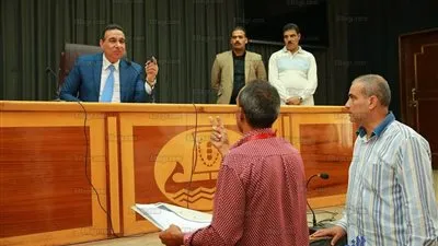 سكرتير العام المساعد لمحافظة كفرالشيخ يناقش 22 شكوى للمواطنين خلال اللقاء الأسبوعي (صور)