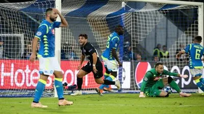 نابولي يتعادل بصعوبة مع باريس سان جيرمان بدوري الأبطال