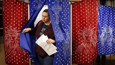 خبير: نتائج انتخابات الكونجرس ستضعف سلطة ترامب وتزيد الانقسامات بأمريكا