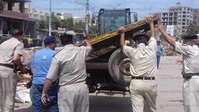 حملة مكبرة لرفع الإشغالات بالميادين والطرق الرئيسية بقطاع أكتوبر