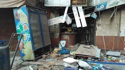 انفجار خط غاز طبيعي يتسبب في تدمير 3 محلات تجارية بالمحلة (صور)