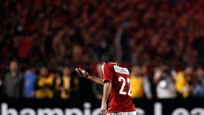 في عيد ميلاده.. 7 نجوم فشلوا في ارتداء 