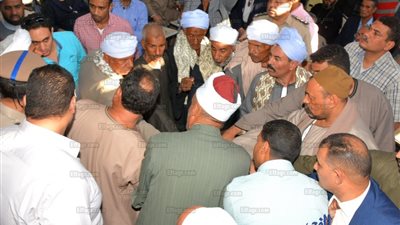 محافظ سوهاج ومدير الأمن يشهدان إنهاء خصومة ثارية بين عائلتين راح ضحيتها 3 أشخاص