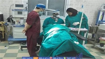 قافلة الأزهر الطبية بأسوان تختتم أعمالها بعد إجراء 136 عملية جراحية وفحص 9009 مريض