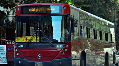  كثافات مرورية أعلى كوبري 15 مايو بسبب تعطل أتوبيس