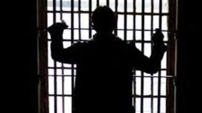 حبس عاطل بتهمة الاتجار في المخدرات بالزاوية الحمراء