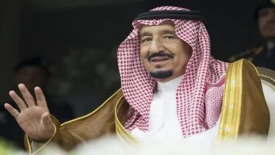 واس - السعودية | خادم الحرمين الشريفين يغادر حائل متوجهاً إلى الرياض