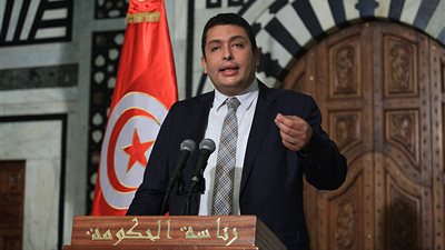 رئاسة الحكومة التونسية ترد على تصريحات الرئيس السبسي