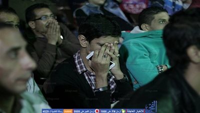 حزن جماهير الأهلي بعد خسارتهم من الترجي في نهائي إفريقيا بمقاهي وسط البلد (صور)