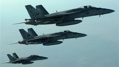 التحالف يطلب من أمريكا عدم تزويد مقاتلاته بالوقود في أجواء اليمن