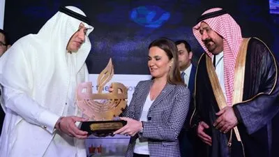 سحر نصر أفضل وزيرة استثمار في الوطن العربي (صور)