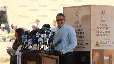 وزير الأثار: البعثة المصرية اكتشفت مقبرة للقطط في سقارة (صور)
