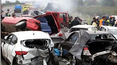 مقتل وإصابة 28 شخصا جراء حادث تصادم فى اليونان