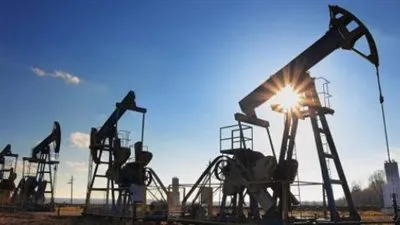 السودان وروسيا يبحثان سبل تطوير التعاون الثنائي في المجال النفطي