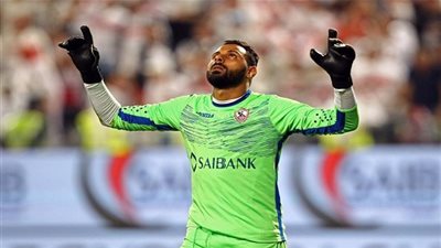 مدرب حراس المنتخب السابق يشيد بـ