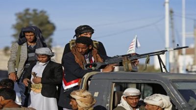 قيادات الحوثي تهرب من الحديدة بعد تقدم قوات المقاومة (فيديو)