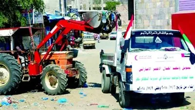 الهلال الأحمر الإماراتي يدشن حملة نظافة في تعز