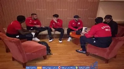 المنتخب الوطني يتوجه إلى برج العرب استعدادا لمواجهة تونس (صور)