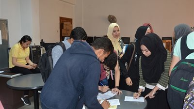 إعادة الانتخابات الطلابية بـ4 كليات بجامعة الفيوم لعدم اكتمال النصاب القانوني بهم