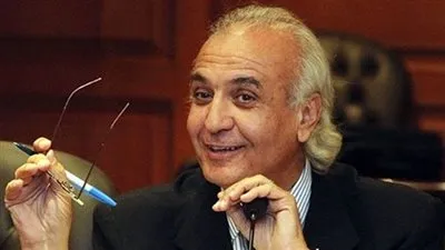 أسامة خليل: 