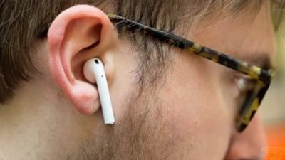 أبل تعتزم إطلاق نسخة جديدة من سماعتها اللاسلكية Airpod