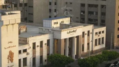 إحالة متهم للمحاكمة لاتهامه بابتزاز فتاة بنشر صورها الخاصة عبر 