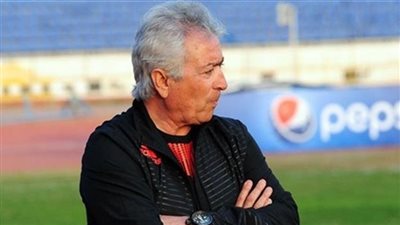 الاتحاد السكندري يقرر إيقاف مستحقات اللاعبين .. ويرفض استقالة طولان