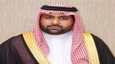 نائب أمير جازان ينقل تعازي القيادة لوالد وذوي الشهيد وكيل الرقيب الراجحي
