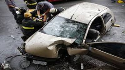 إصابة شخص وتوقف حركة المرور بالطريق للمتجه إلى جوزيف تيتو