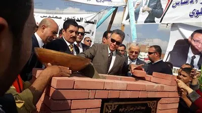 وزير النقل: نسعى لحل مشاكل 1300 مزلقان بتكليف من الرئيس (صور)