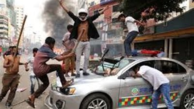 بنجلاديش تعتقل العشرات من مؤيدى المعارضة بعد العنف