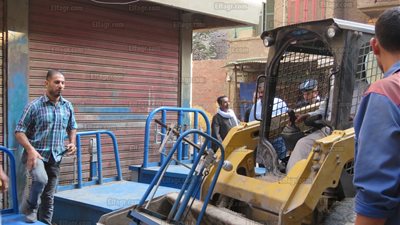 استمرار الحملات الانضباطية بجميع محاور وميادين العاصمة (صور)