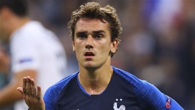 مبابي وجريزمان يقودان هجوم فرنسا أمام هولندا