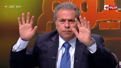 توفيق عكاشة يطالب بـ إغلاق 