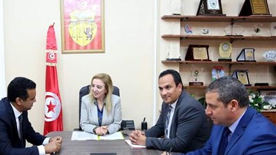 وزيرة شؤون الشباب والرياضة تتحادث مع الممثل المقيم المساعد لبرنامج الامم المتحدة الانمائي