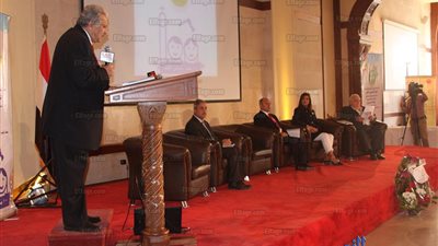 بدء فاعليات الجلسة الختامية لمؤتمر مئوية مدارس الأحد (صور)