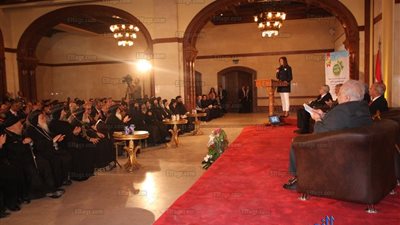 وزيرة الهجرة: 