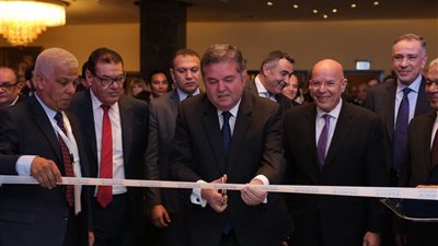  انطلاق فعاليات الدورة الثالثة للمعرض الدولي 