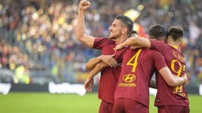 مورينيو يريد التعاقد مع مهاجم روما 