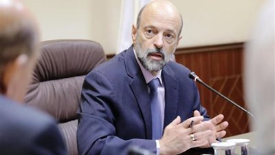 الرزاز:  سندفع 