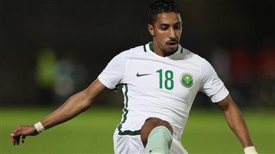 مدرب المنتخب السعودي يستبعد الدوسري والغنام