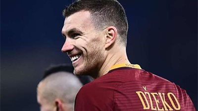 ريال مدريد يُرسل كشافيه لمراقبة مهاجم روما 