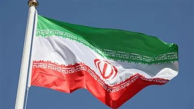 صحيفة إماراتية: تدخلات إيران تسببت بويلات للشعب اليمني