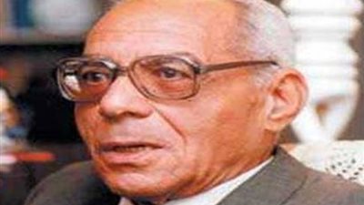 أشهر المترجمين.. رمسيس عوض يودع العالم